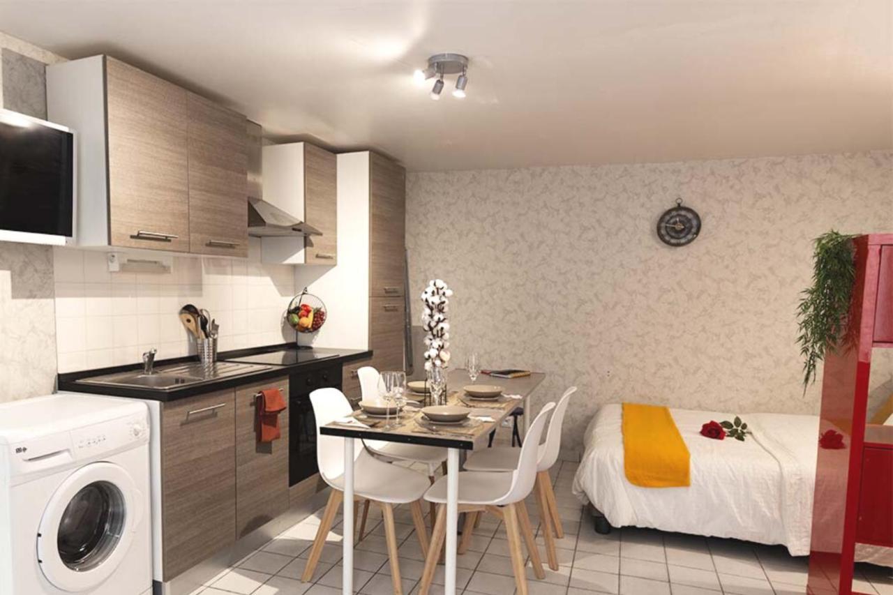 Kasa Confort - Le Calme Au Coeur De La Ville - Tv & Wifi Apartment Vila Velha Exterior foto